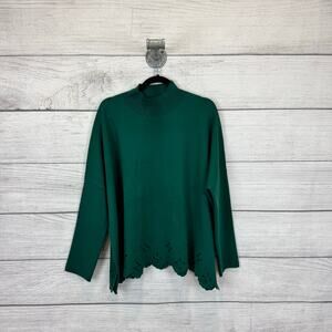 Entro Plus Size Green Mock Neck Eyelet Hem Oversized Sweater Size 1X